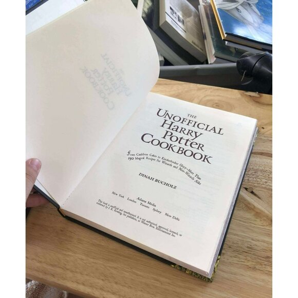 The Unofficial Harry Potter Cookbook by Dinah Bucholz. - Picture 2 of 4